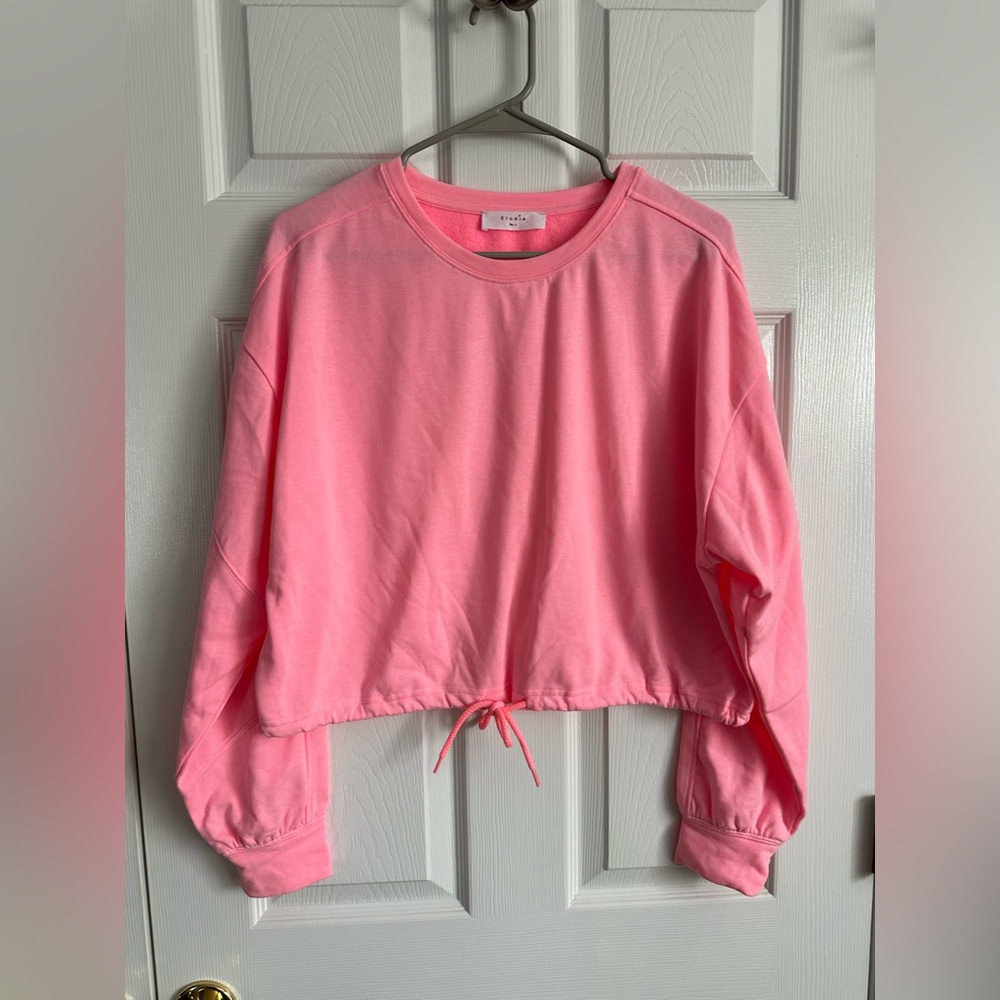 NWOT Elodie Vibrant Pink Top